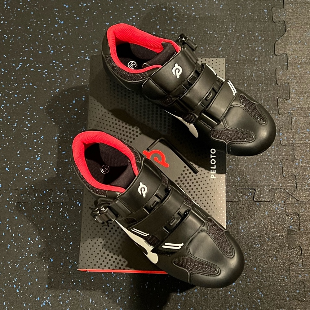 Peleton cycling shoes